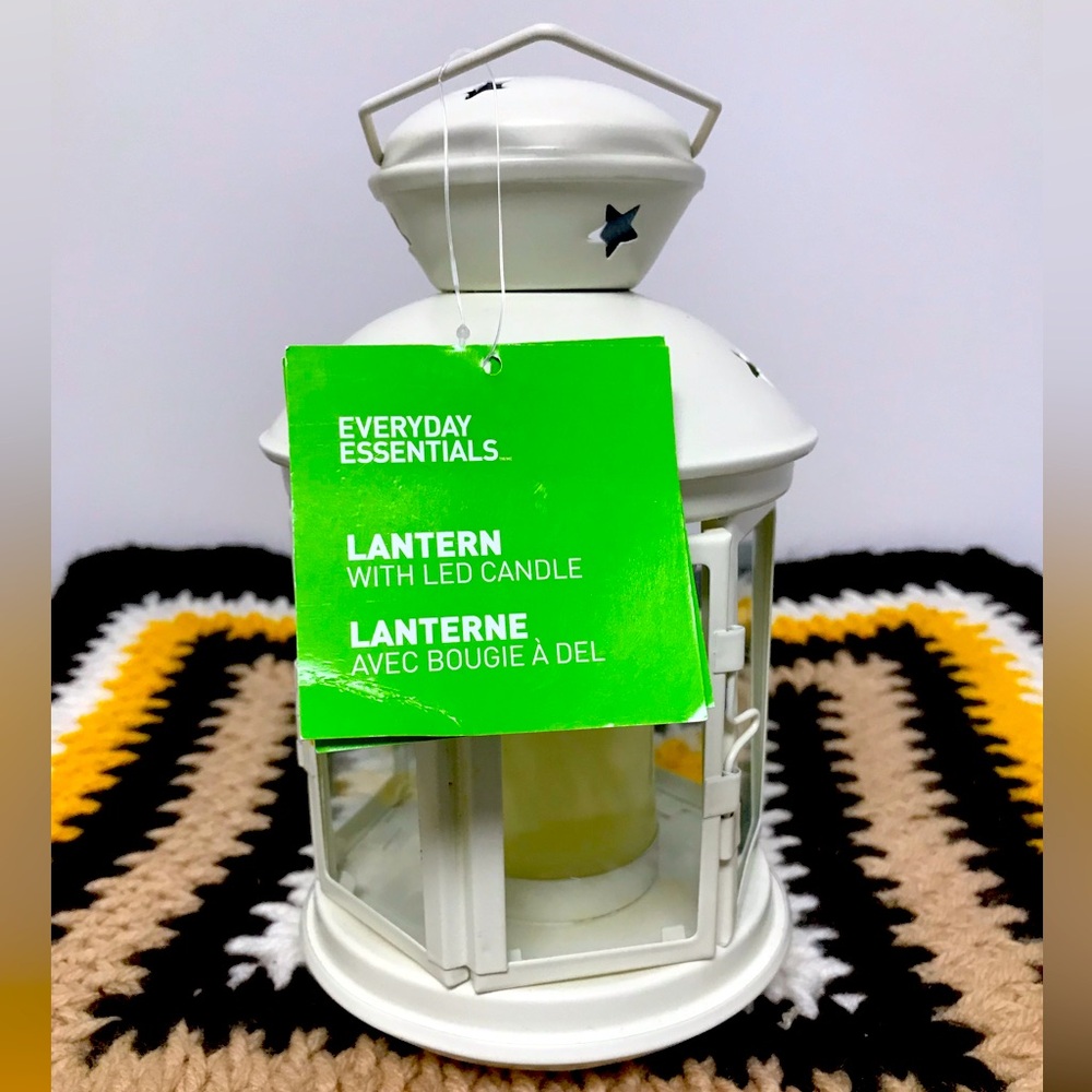 Colonial Candle Lantern - Picture 3 of 3